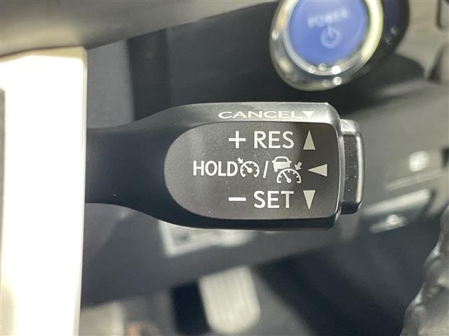 Toyota PRIUS 2015 7022897-17
