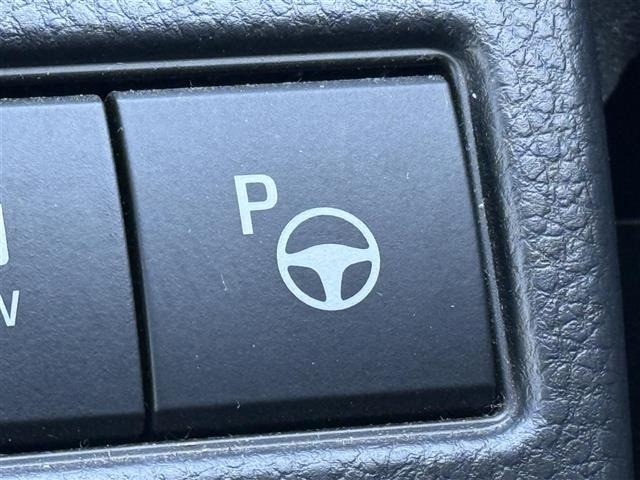 Toyota PRIUS 2023 7022898-20