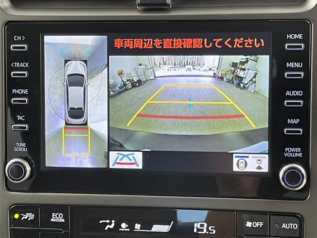Toyota PRIUS 2022 7022908-17