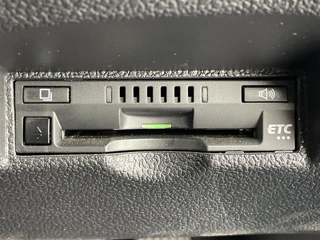 Toyota PRIUS 2019 7022909-10