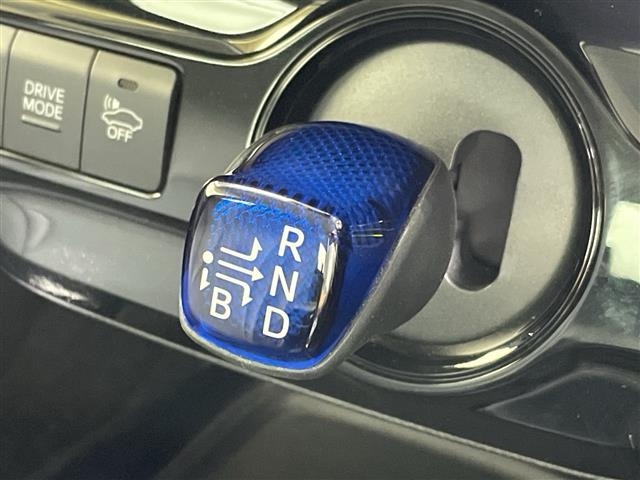 Toyota PRIUS 2019 7022915-22