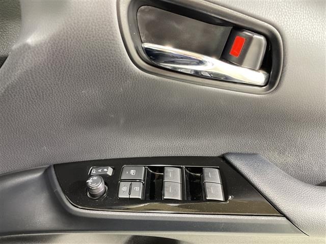 Toyota PRIUS 2019 7022915-4