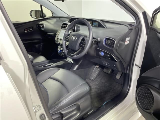 Toyota PRIUS 2019 7022915-6