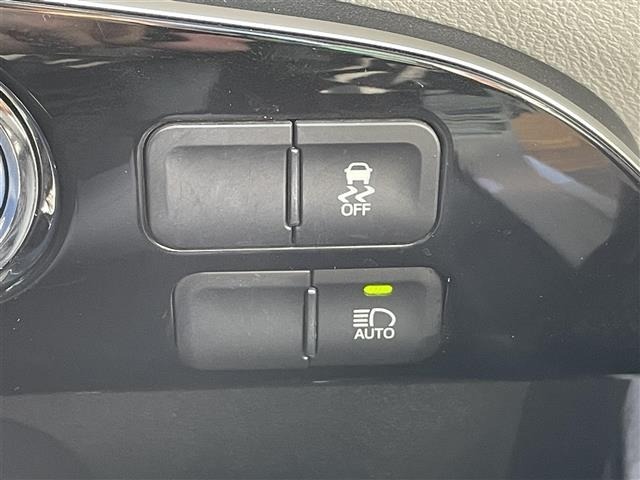 Toyota PRIUS 2016 7022927-3