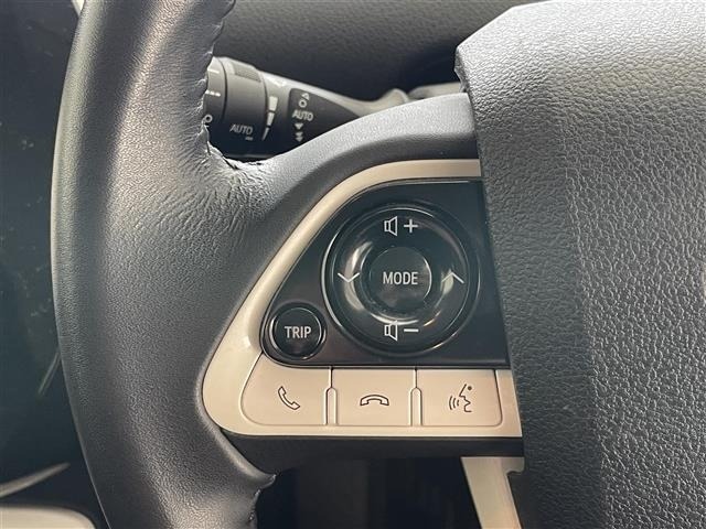 Toyota PRIUS 2017 7022928-10