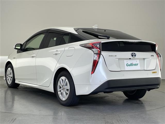 Toyota PRIUS 2017 7022928-22