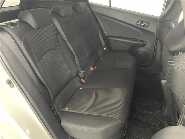Toyota PRIUS 2017 7022928-4