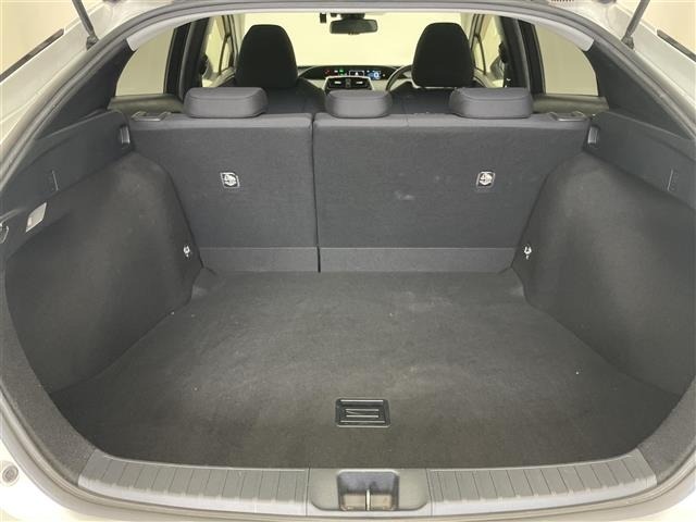 Toyota PRIUS 2017 7022928-6