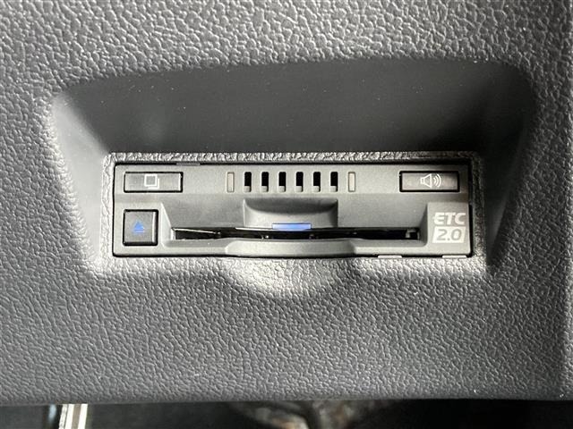 Toyota PRIUS 2019 7022948-31