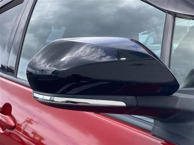 Toyota PRIUS 2019 7022948-6