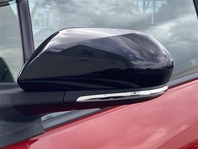 Toyota PRIUS 2019 7022948-7