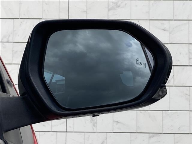Toyota PRIUS 2019 7022948-9