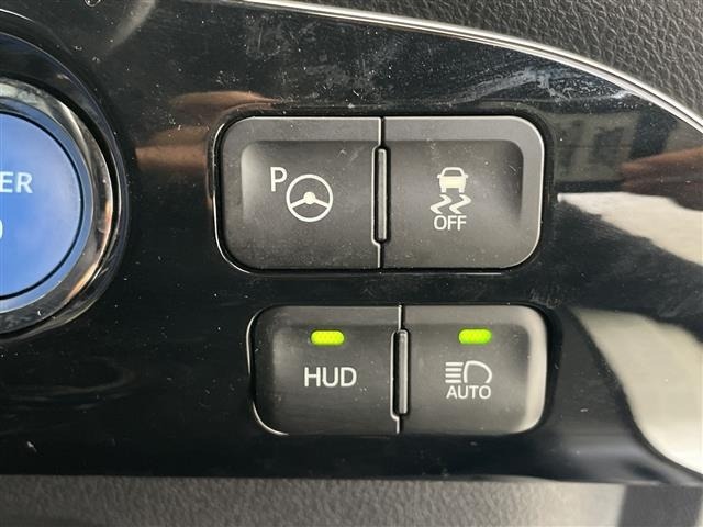 Toyota PRIUS 2017 7022983-3