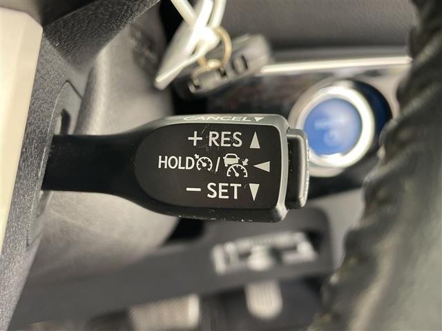 Toyota PRIUS 2017 7022983-5