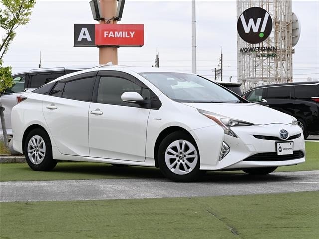 Toyota PRIUS 2016 7022990-0
