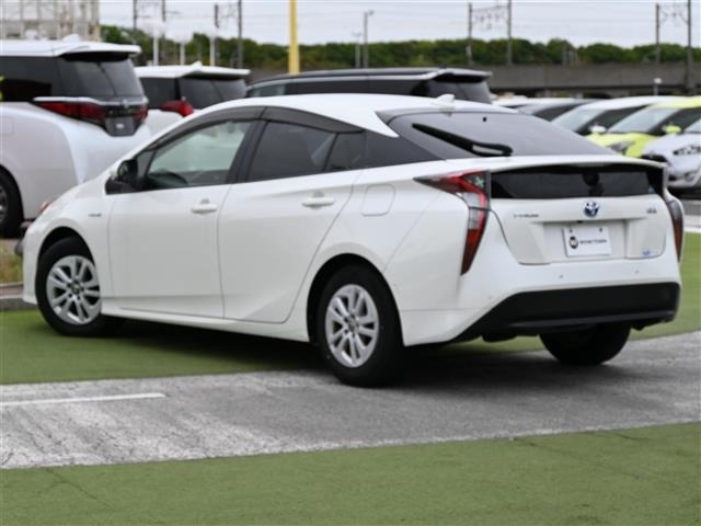 Toyota PRIUS 2016 7022990-14