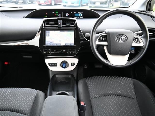 Toyota PRIUS 2016 7022990-15