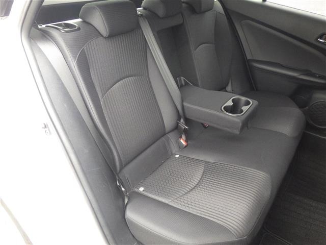 Toyota PRIUS 2016 7022990-6