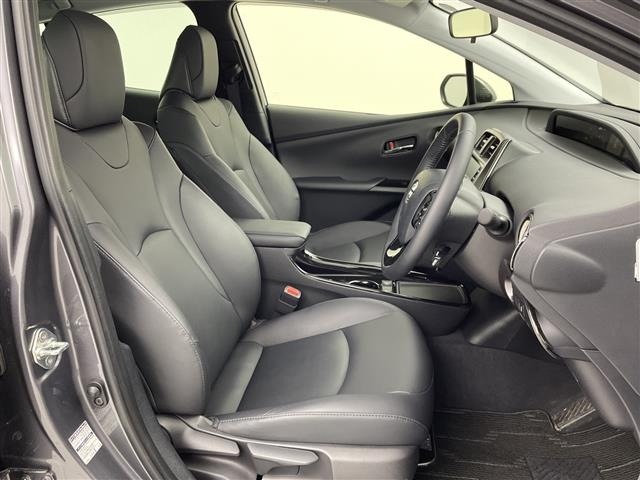 Toyota PRIUS 2022 7023009-18
