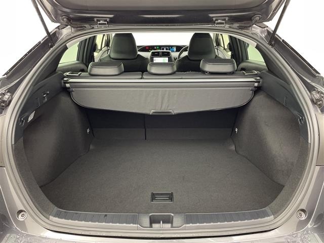 Toyota PRIUS 2022 7023009-3