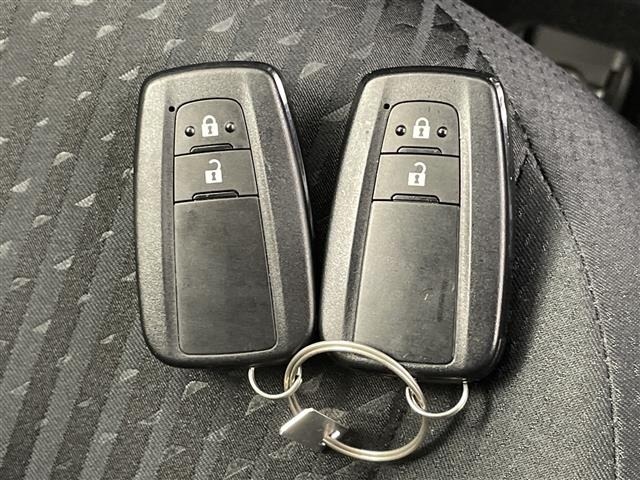 Toyota PRIUS 2018 7023047-20