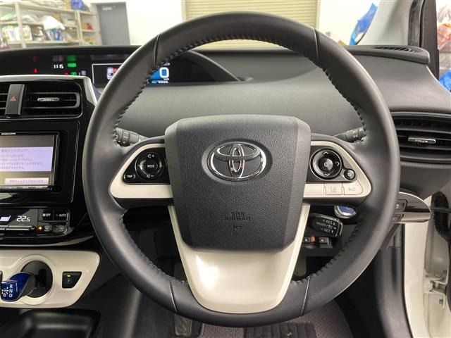 Toyota PRIUS 2018 7023047-21