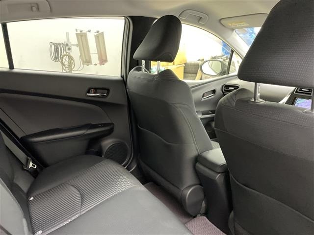 Toyota PRIUS 2018 7023047-6