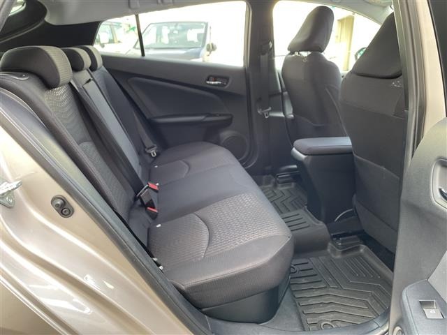 Toyota PRIUS 2018 7023052-11