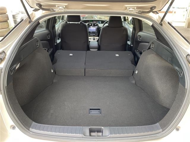 Toyota PRIUS 2018 7023052-2