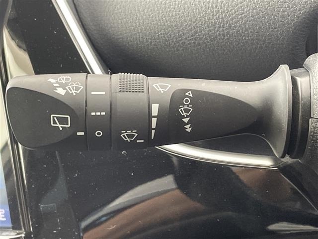 Toyota PRIUS 2020 7023113-12