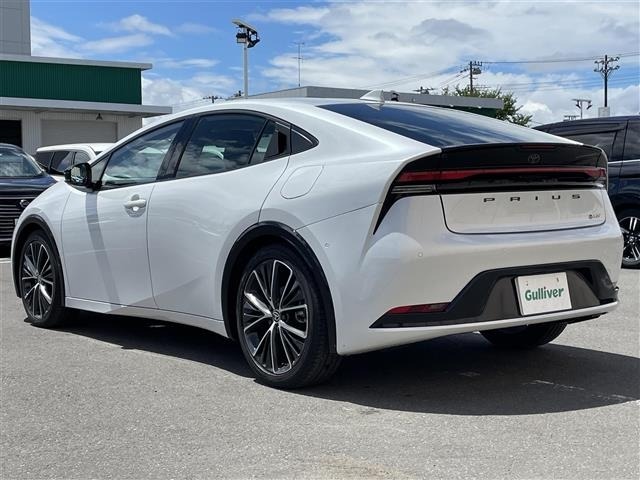 Toyota PRIUS 2025 7023115-13