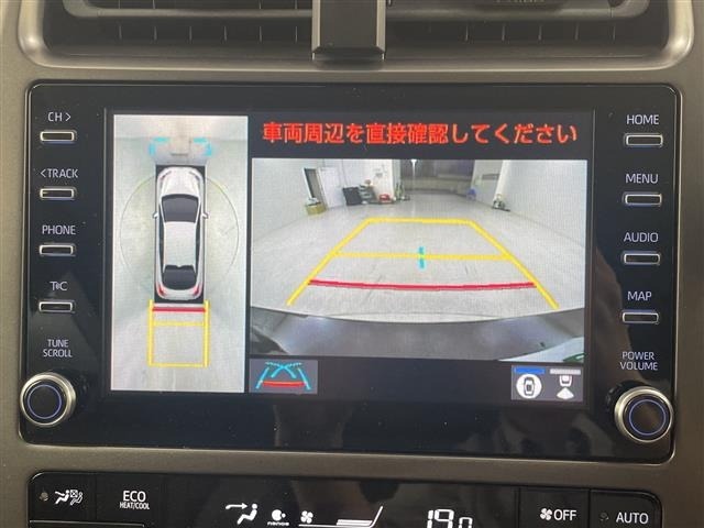 Toyota PRIUS 2022 7023133-17