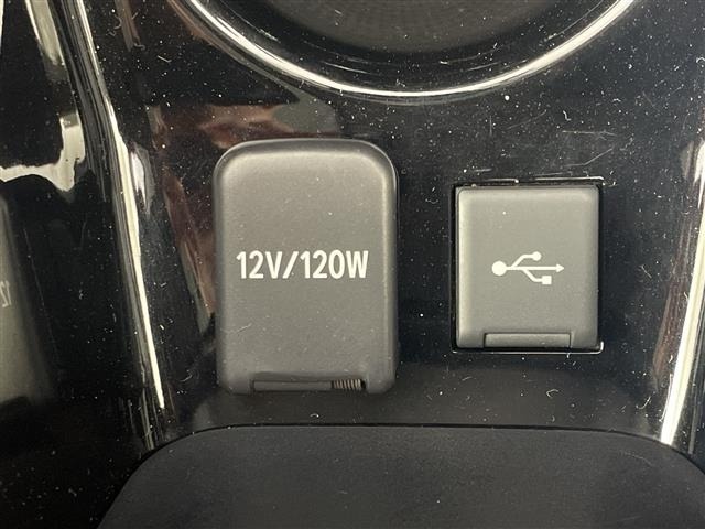 Toyota PRIUS 2022 7023133-2