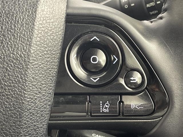 Toyota PRIUS 2022 7023133-8