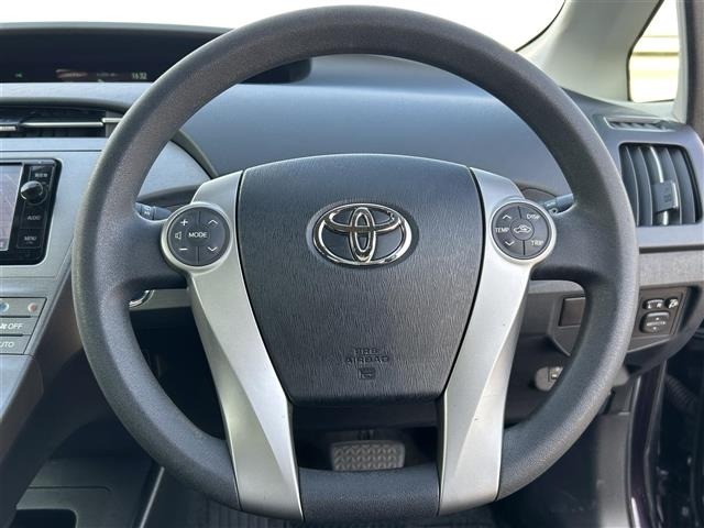 Toyota PRIUS 2015 7023156-2