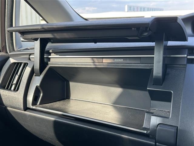 Toyota PRIUS 2015 7023156-21