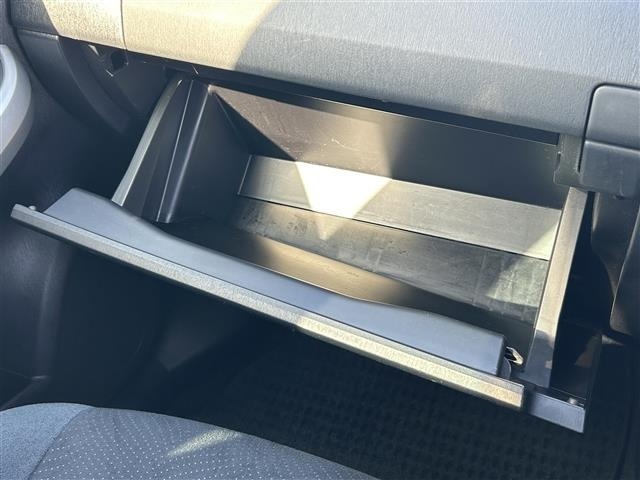 Toyota PRIUS 2015 7023156-23