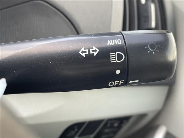 Toyota PRIUS 2012 7023169-11