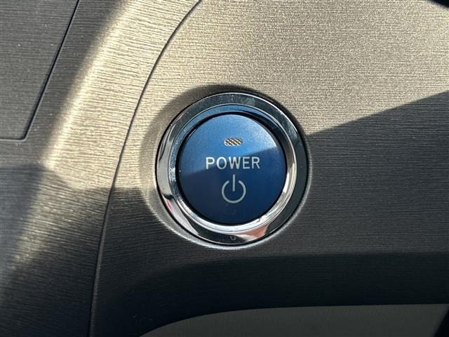 Toyota PRIUS 2012 7023169-20