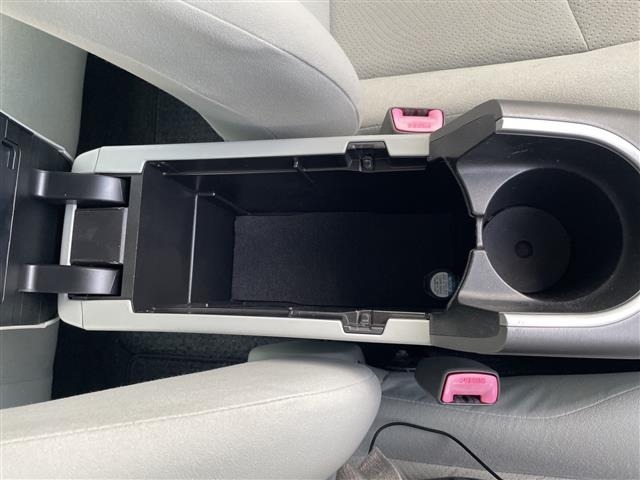 Toyota PRIUS 2012 7023169-4