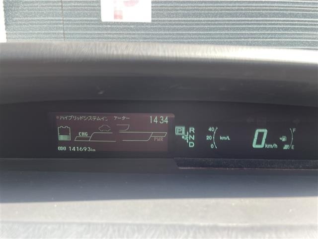 Toyota PRIUS 2012 7023203-1
