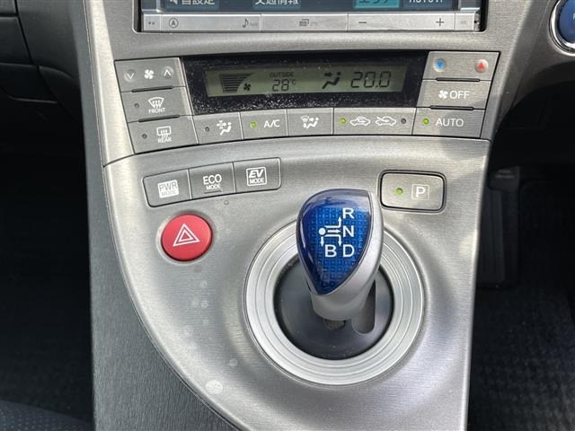 Toyota PRIUS 2012 7023203-18