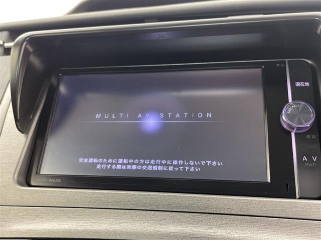 Toyota PRIUS 2014 7023245-11