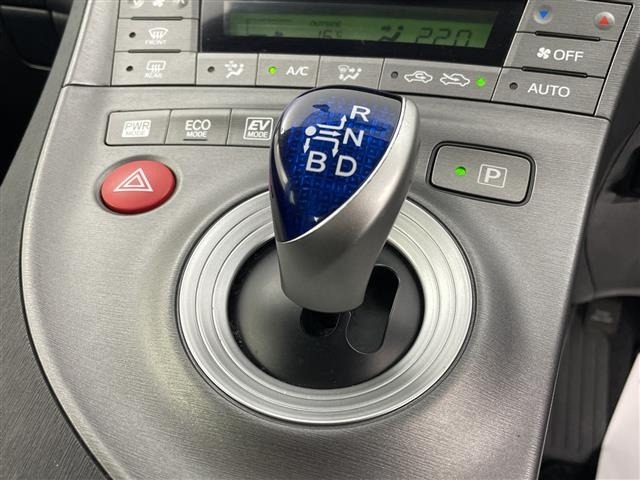 Toyota PRIUS 2014 7023245-18