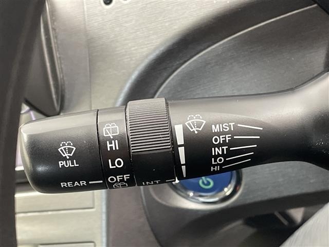 Toyota PRIUS 2014 7023245-3