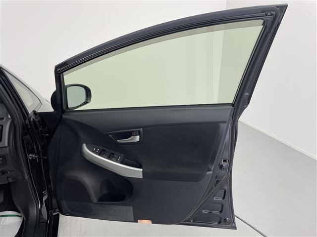 Toyota PRIUS 2014 7023245-6