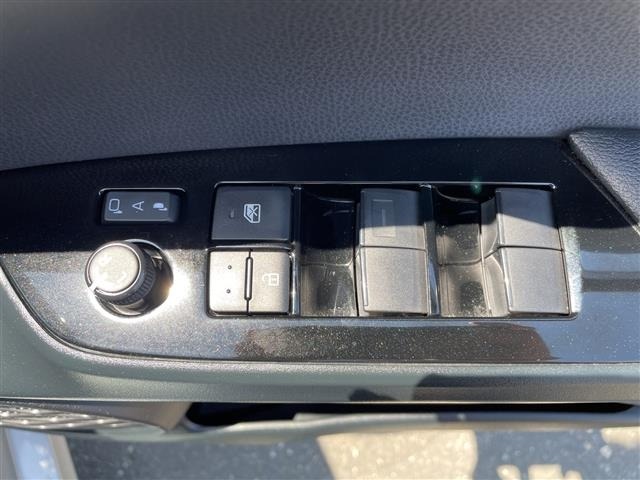 Toyota PRIUS 2021 7023251-6