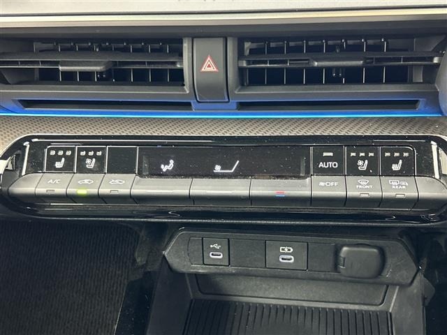 Toyota PRIUS 2025 7023276-3