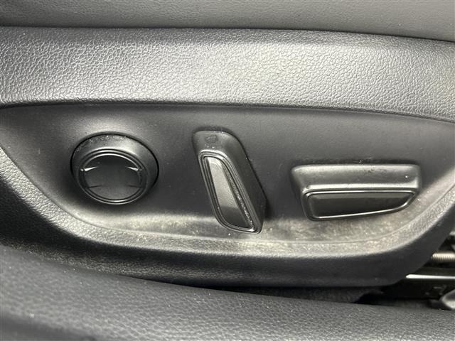 Toyota PRIUS 2025 7023276-4