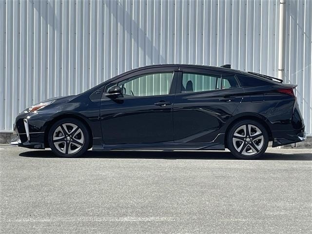Toyota PRIUS 2022 7023290-20